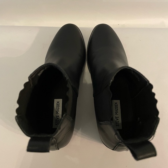 NWOB!! Steve Madden Women's Dover Ankle Boot, Black Leather, Sz 7.5 - Picture 9 of 16